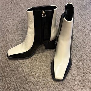 Gianni Bini Women's Ankle Boots